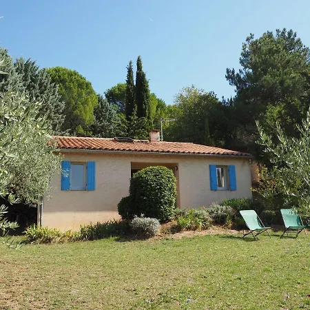 Pretty House With Private Garden, * Apt